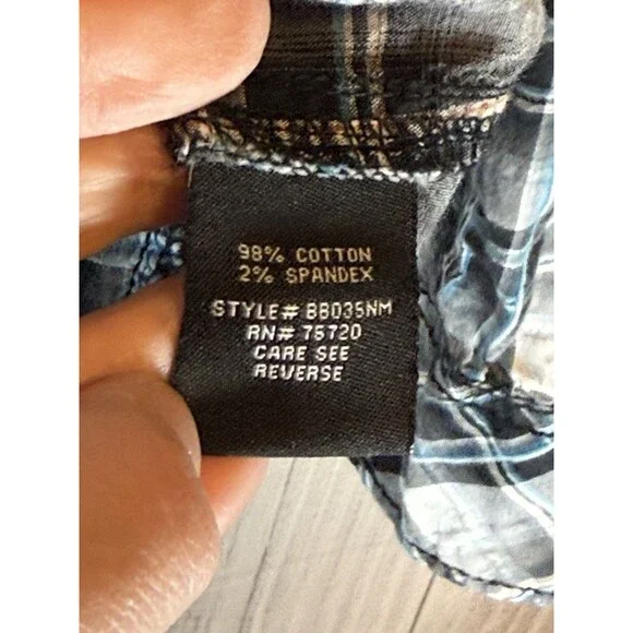 Buckle Black Men’s Shirt Small Slim Fit Snaps Plaid Black White Blue Long Sleeve - Picture 4 of 6